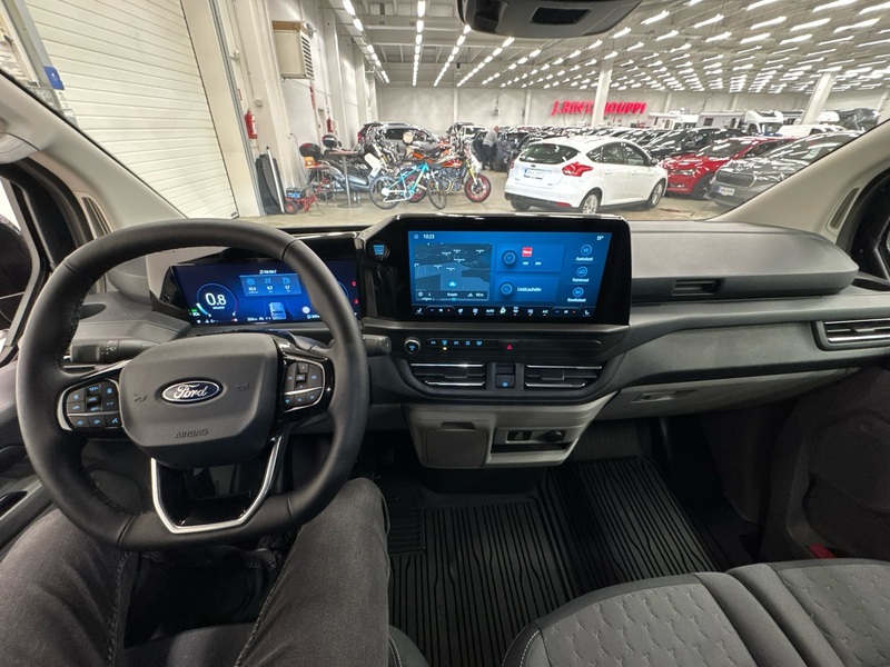 Ford Transit Custom vaihtoauto