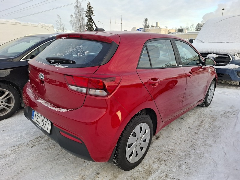 Kia Rio vaihtoauto