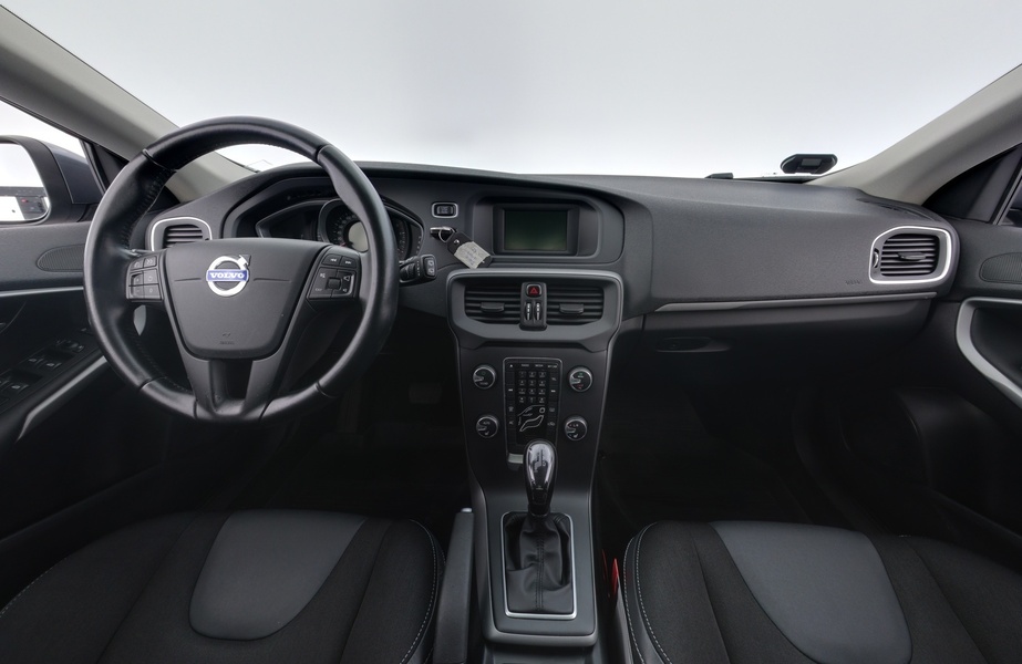 Volvo V40 vaihtoauto