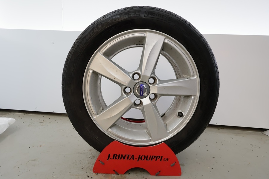 Volvo V40 vaihtoauto