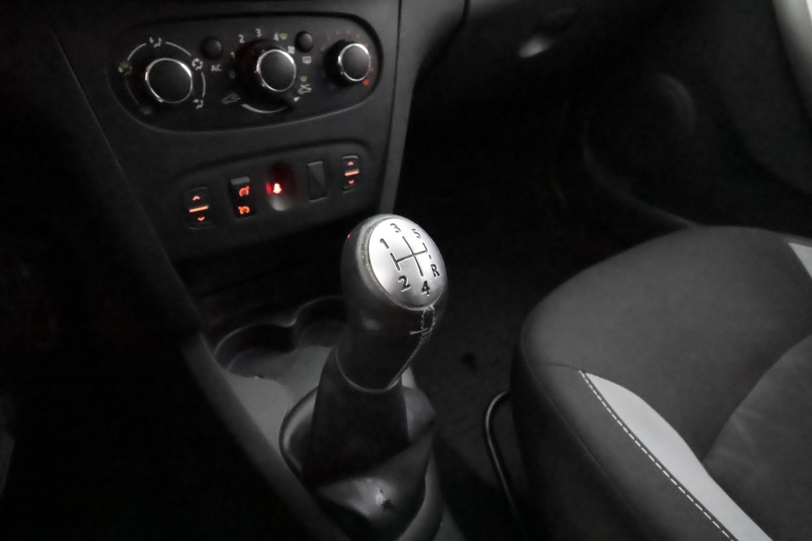 Dacia Sandero vaihtoauto