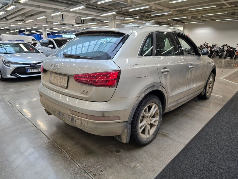 Audi Q3 vaihtoauto