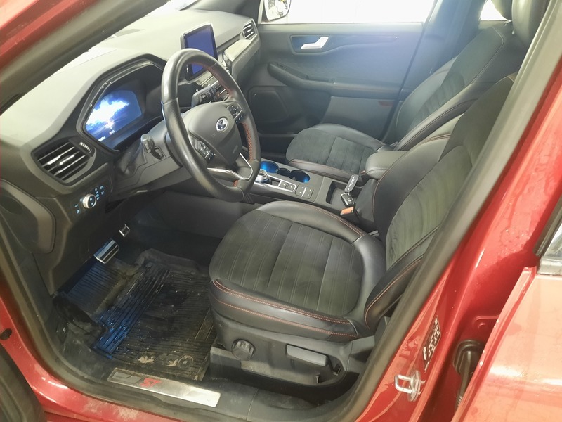 Ford Kuga vaihtoauto