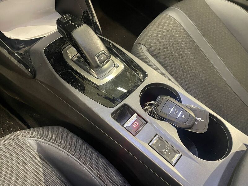 Peugeot 2008 vaihtoauto