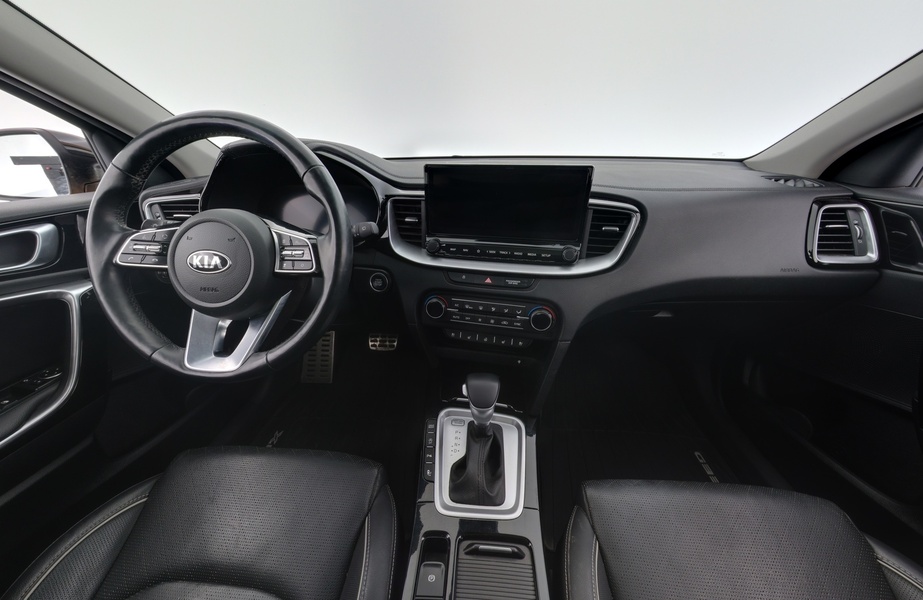 Kia XCeed vaihtoauto