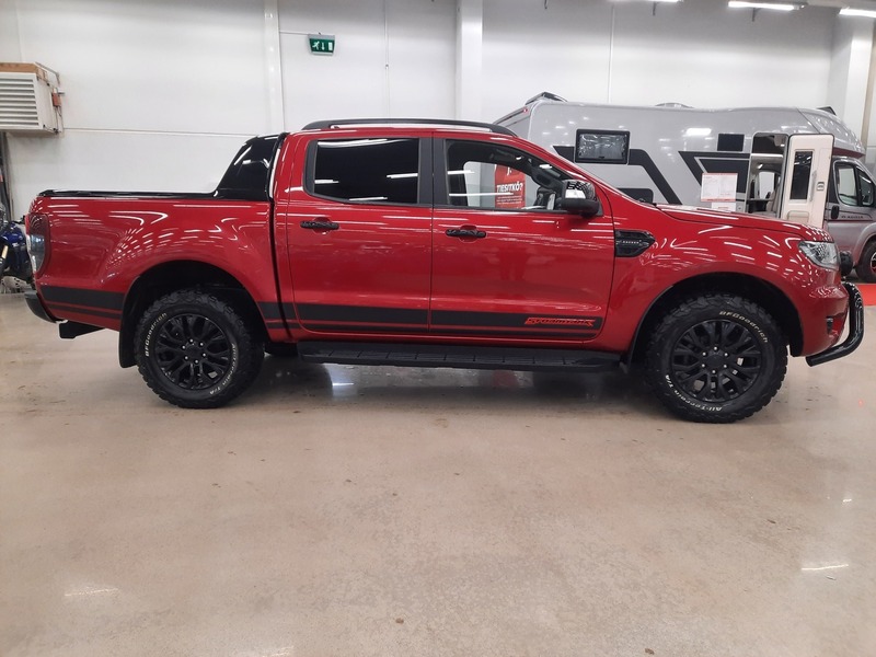 Ford Ranger vaihtoauto