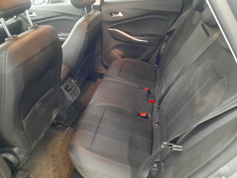 Opel Grandland vaihtoauto