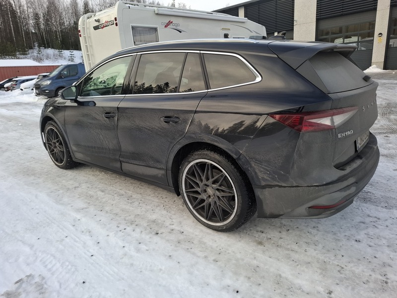 Skoda Enyaq vaihtoauto