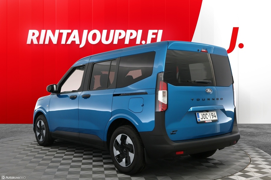 Ford Tourneo Courier vaihtoauto