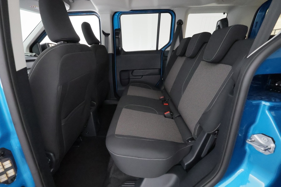 Ford Tourneo Courier vaihtoauto