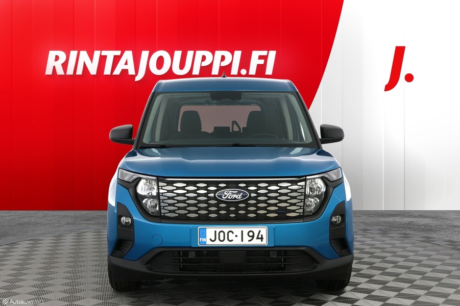 Ford Tourneo Courier vaihtoauto