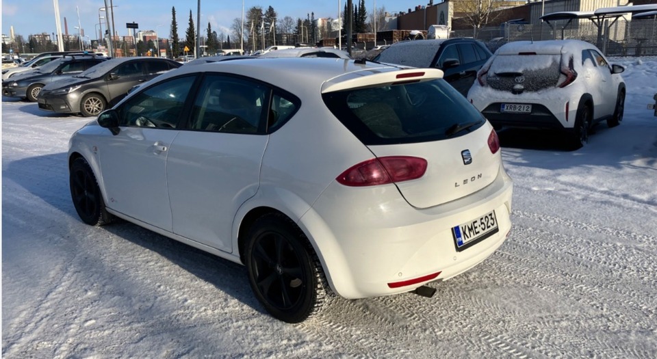 SEAT Leon vaihtoauto