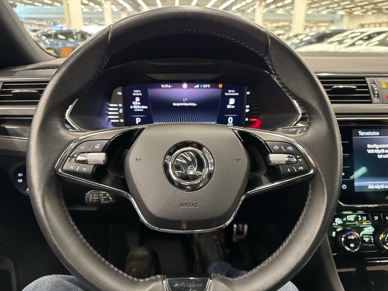 Skoda Superb vaihtoauto