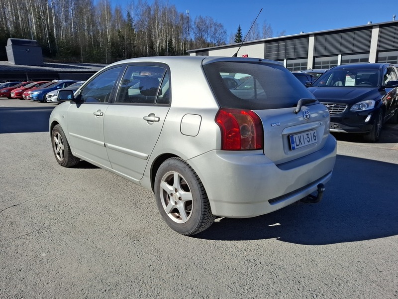 Toyota Corolla vaihtoauto