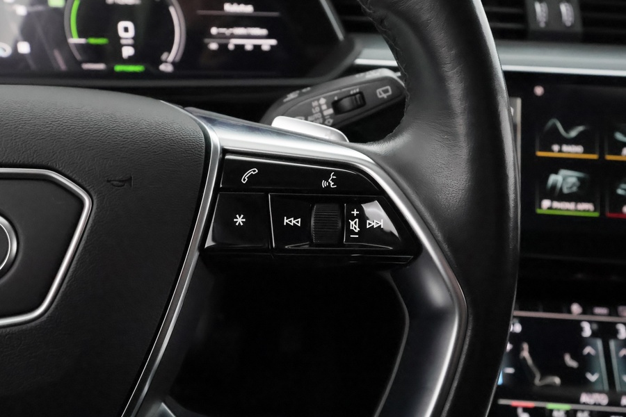 Audi e-tron vaihtoauto