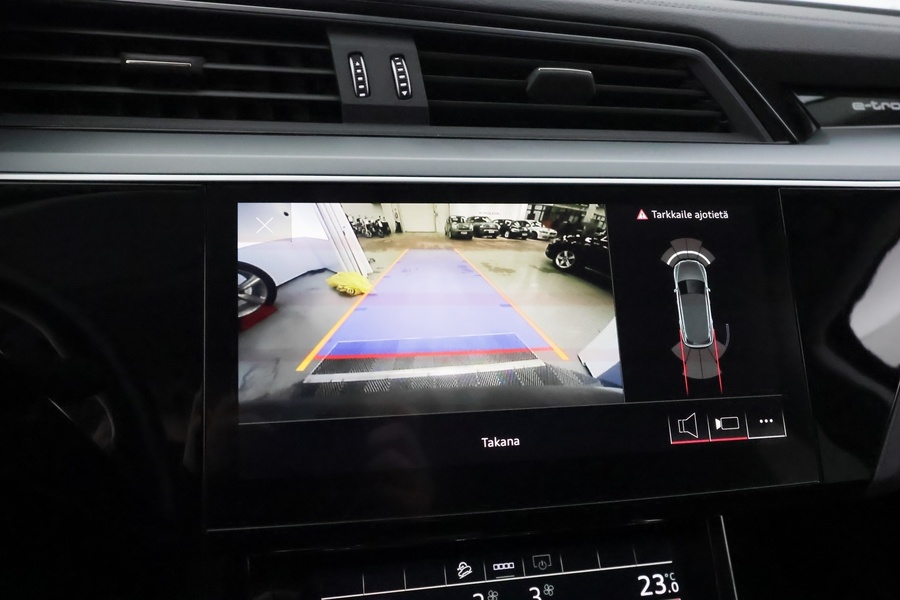 Audi e-tron vaihtoauto