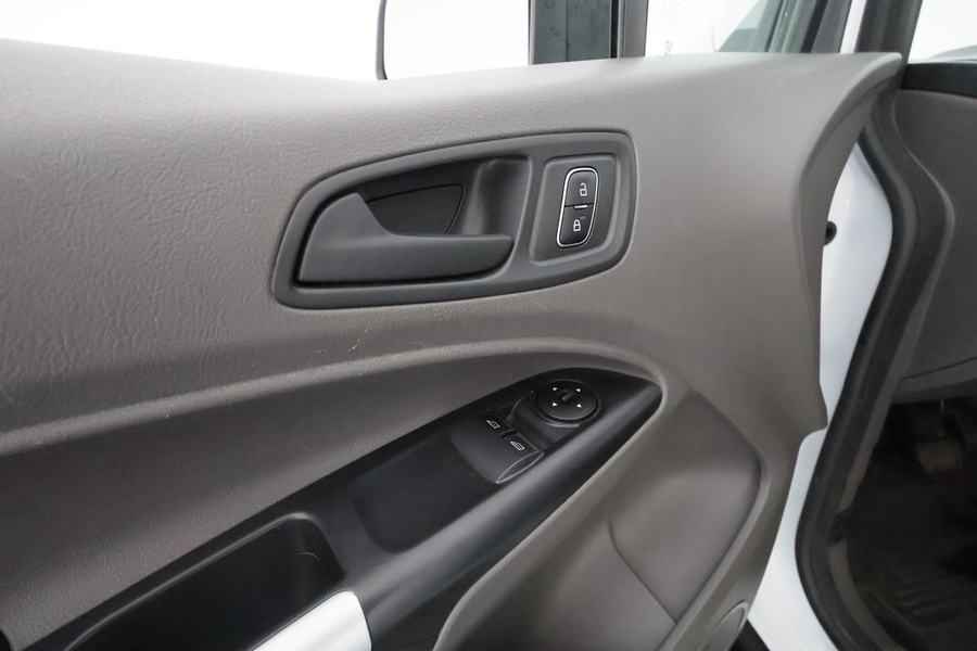 Ford Transit Connect vaihtoauto