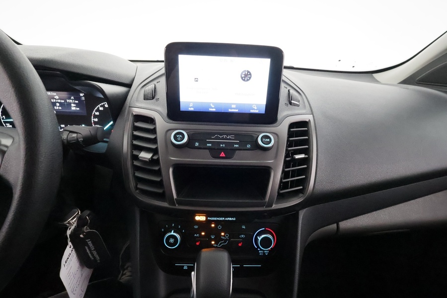 Ford Transit Connect vaihtoauto