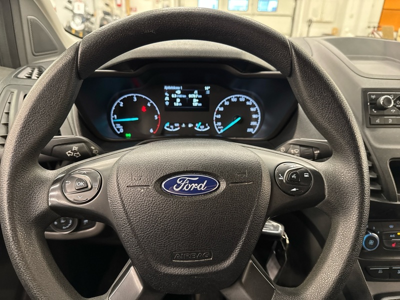Ford Transit Connect vaihtoauto