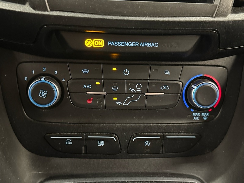 Ford Transit Connect vaihtoauto