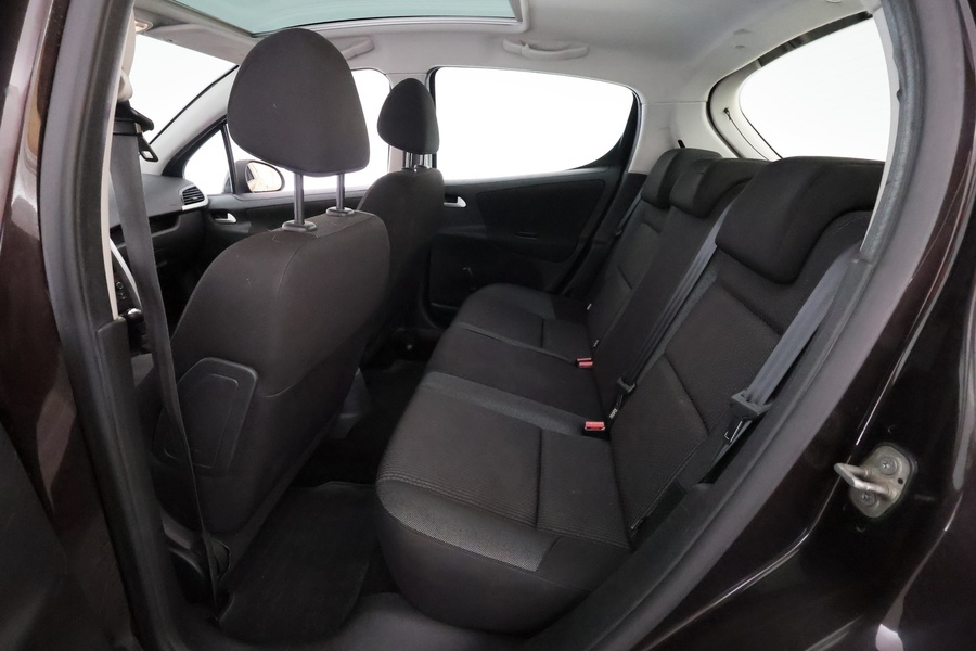 Peugeot 207 vaihtoauto