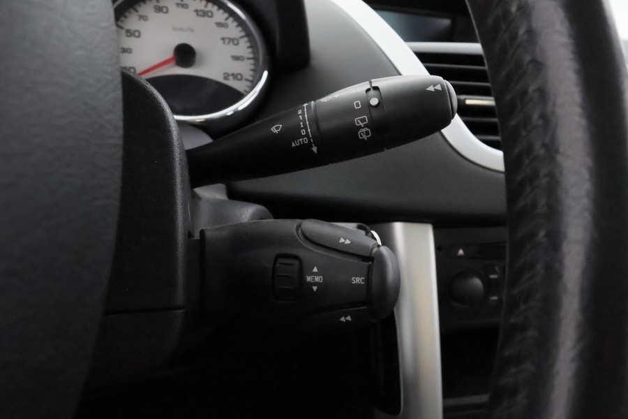 Peugeot 207 vaihtoauto