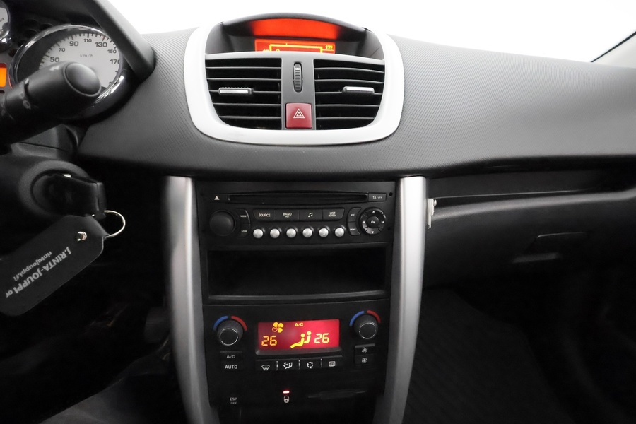 Peugeot 207 vaihtoauto