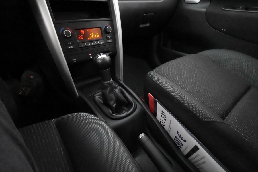 Peugeot 207 vaihtoauto