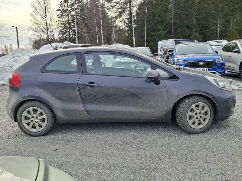 Kia Rio vaihtoauto