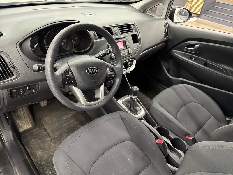 Kia Rio vaihtoauto