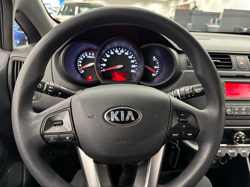 Kia Rio vaihtoauto