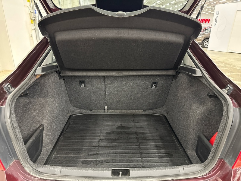 Skoda Rapid vaihtoauto