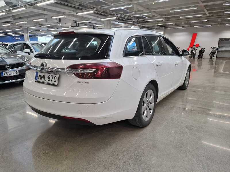 Opel Insignia vaihtoauto