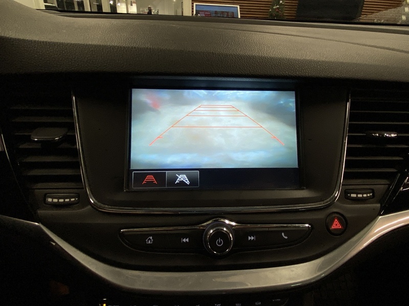 Opel Astra vaihtoauto