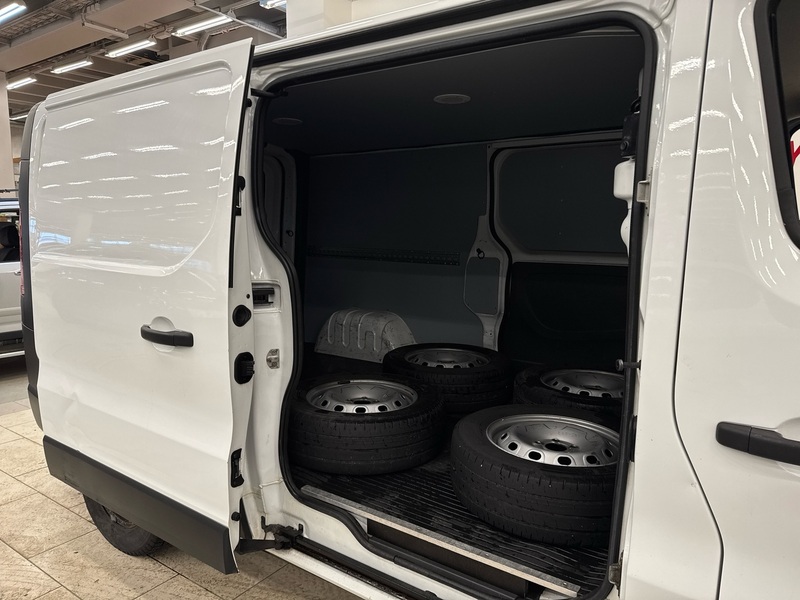 Renault Trafic vaihtoauto