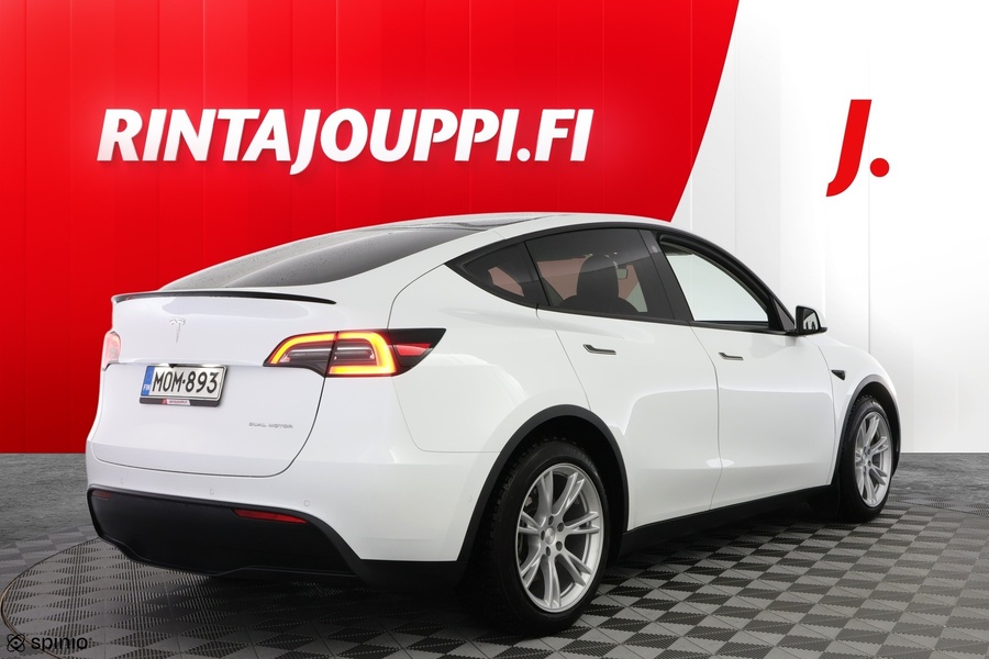 Tesla Model Y vaihtoauto