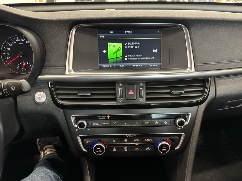 Kia Optima vaihtoauto