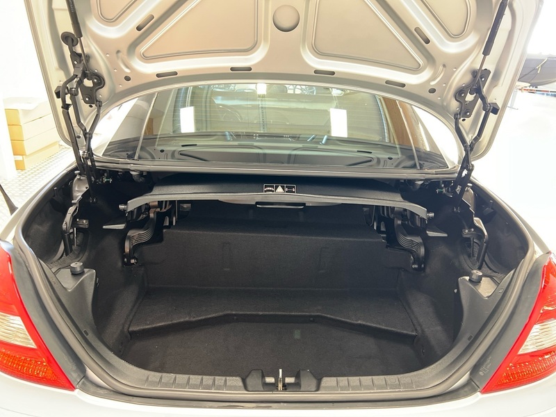 Mercedes-Benz SLK vaihtoauto