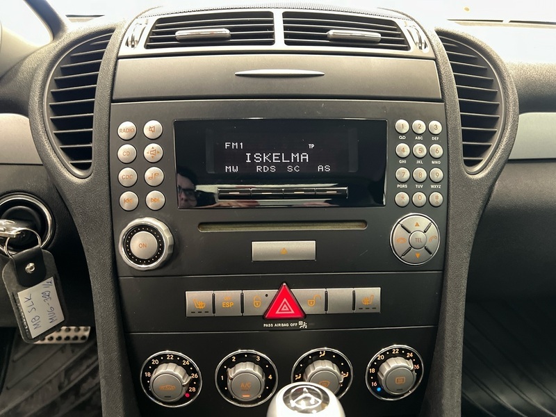 Mercedes-Benz SLK vaihtoauto