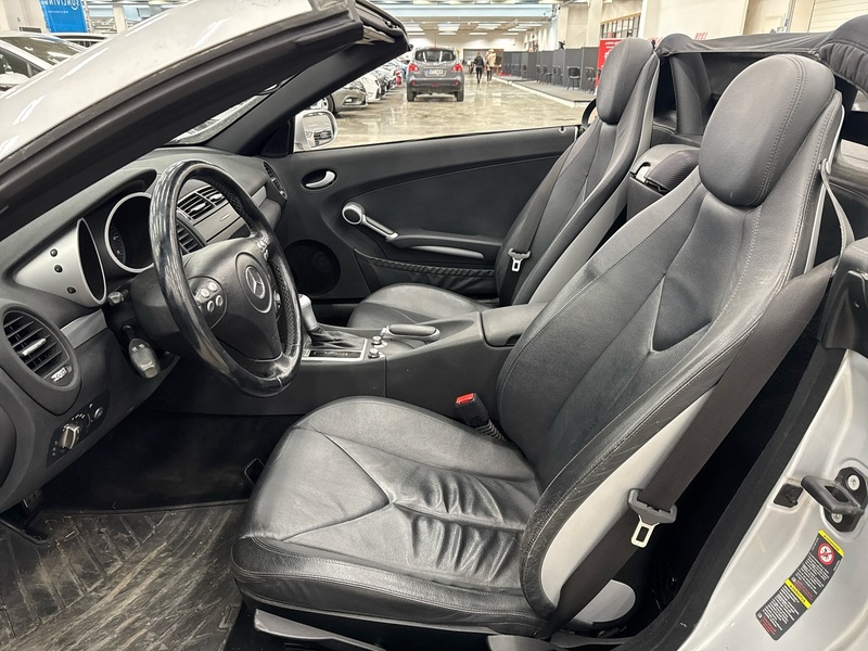 Mercedes-Benz SLK vaihtoauto