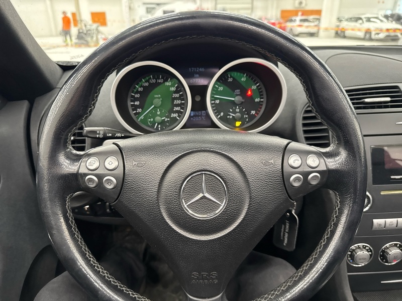 Mercedes-Benz SLK vaihtoauto