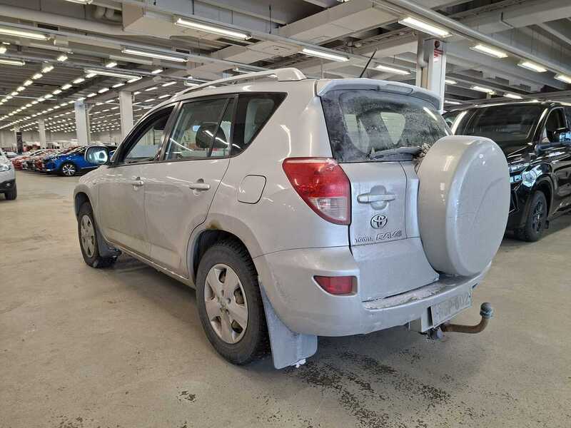 Toyota RAV4 vaihtoauto