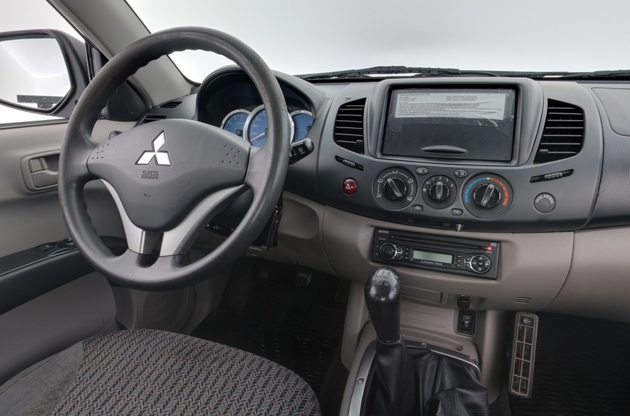 Mitsubishi L200 vaihtoauto