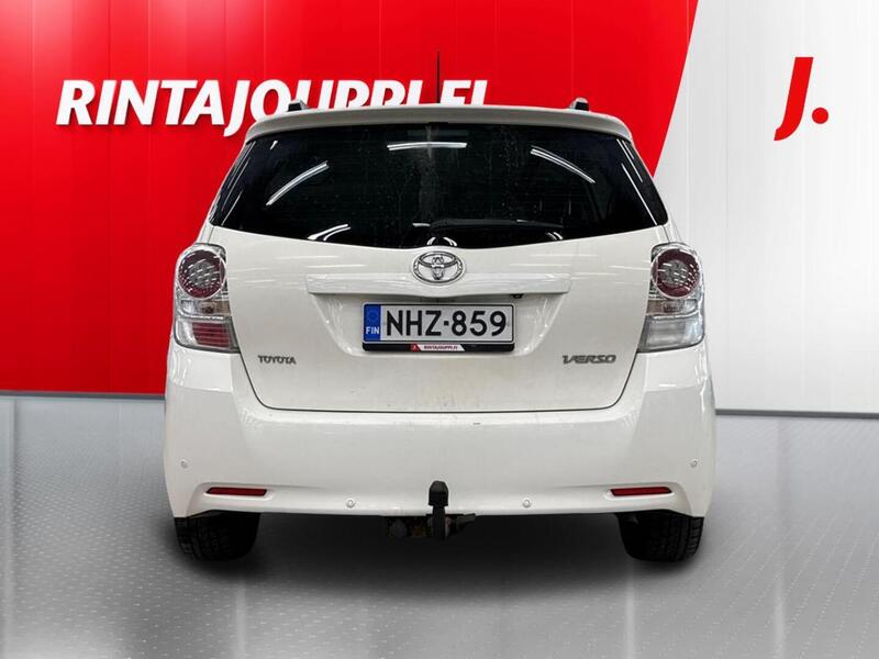 Toyota Verso vaihtoauto