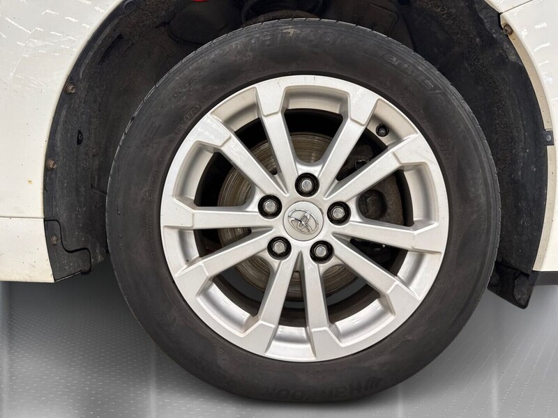 Toyota Verso vaihtoauto