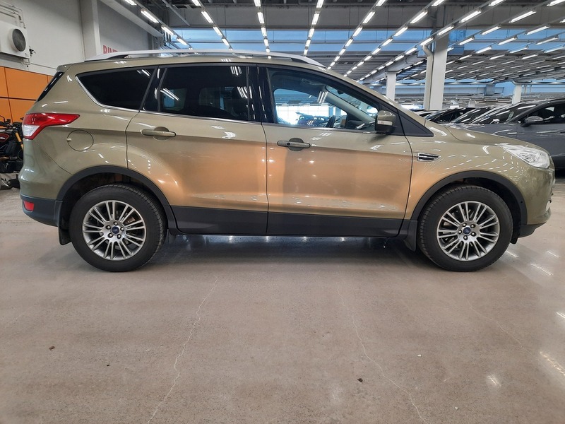 Ford Kuga vaihtoauto