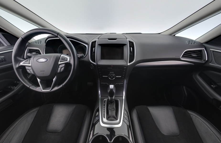 Ford S-MAX vaihtoauto