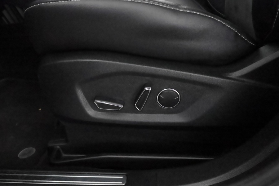 Ford S-MAX vaihtoauto