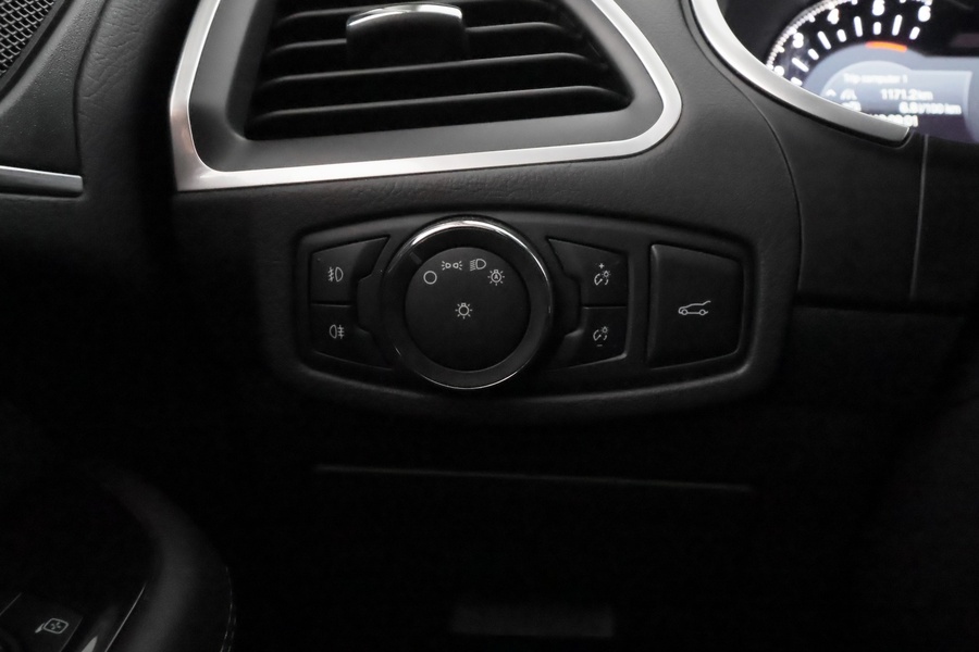 Ford S-MAX vaihtoauto