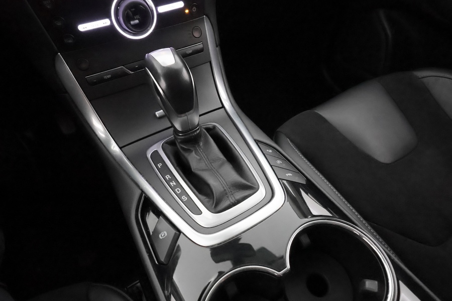 Ford S-MAX vaihtoauto